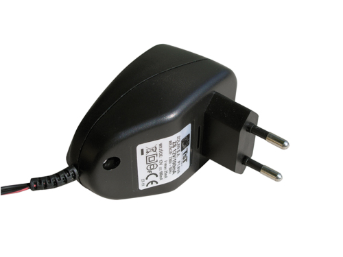 Adaptr AC 230V / DC 12V 100mA, napjec vh. NV01